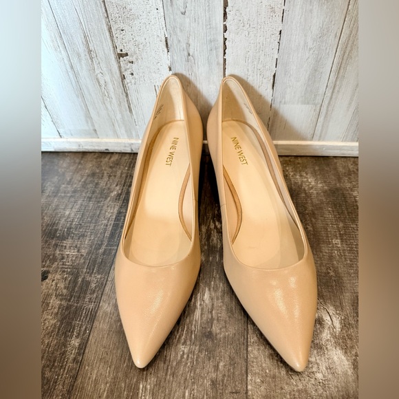 Nine West Tan Sleek Pointed-Toe Kitten Heel Pumps - Picture 2 of 6